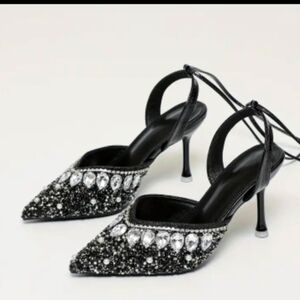 Rhinestone stiletto size 9 and 1/2 brand new shoes